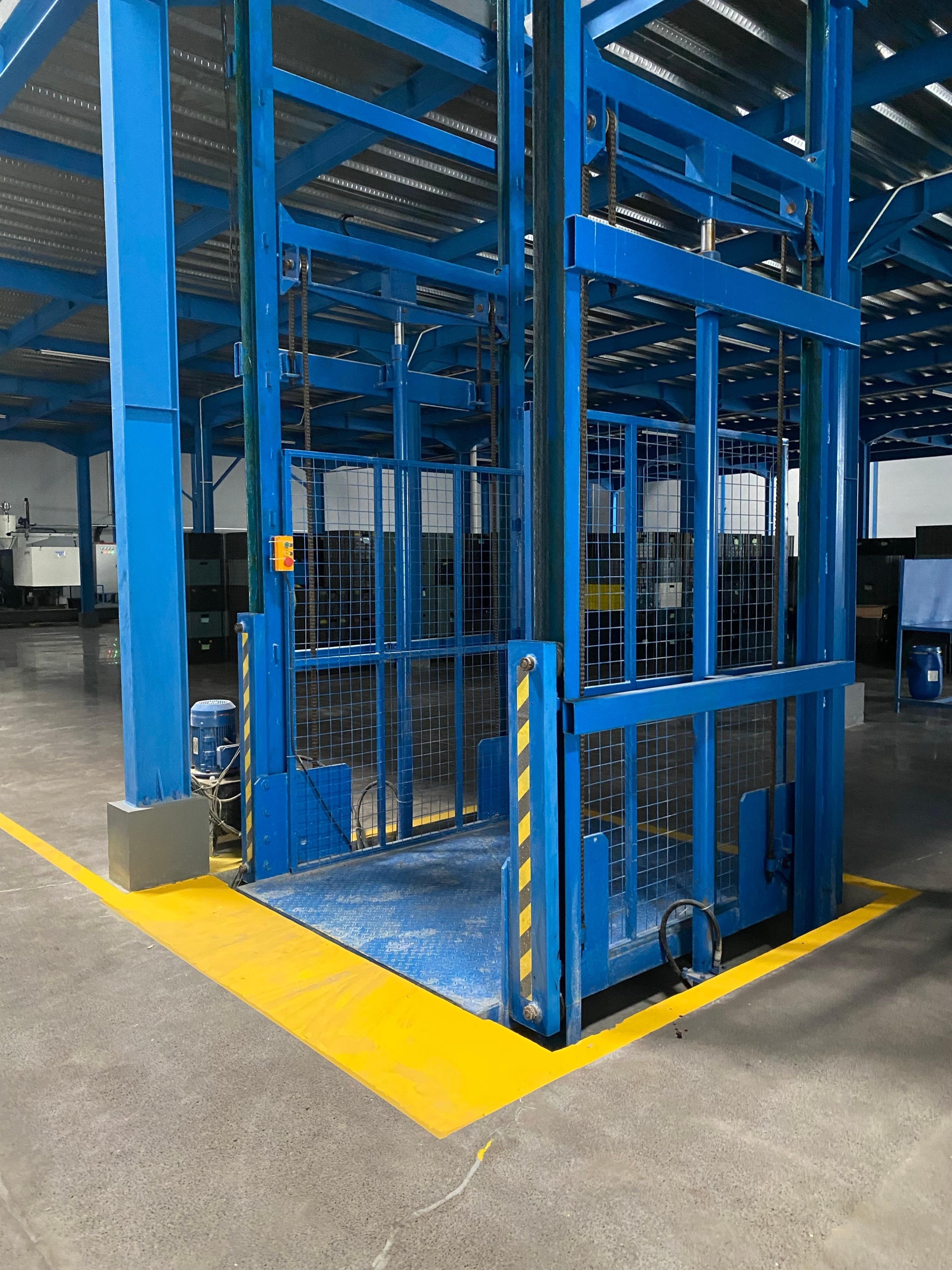 Cargo Lift Project 1