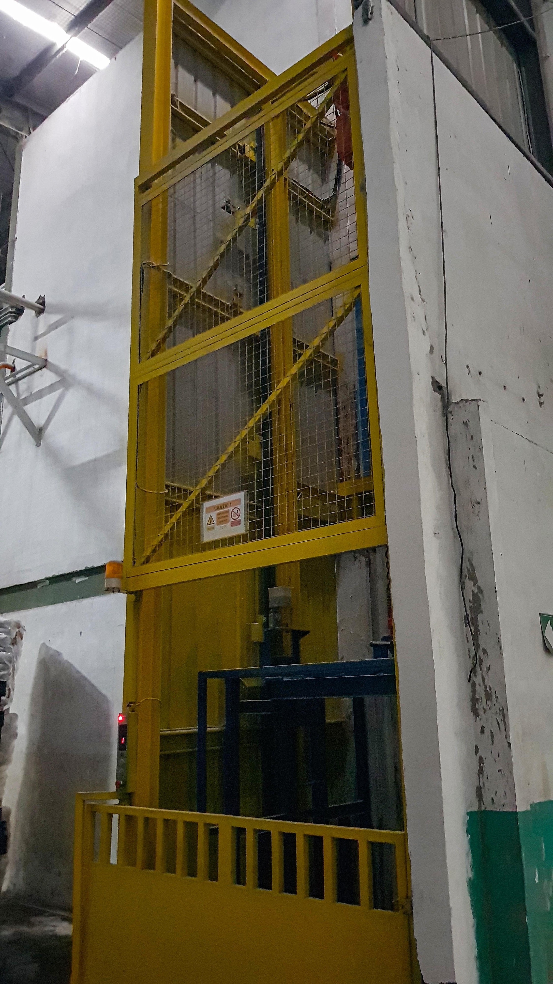 Cargo Lift Project 3